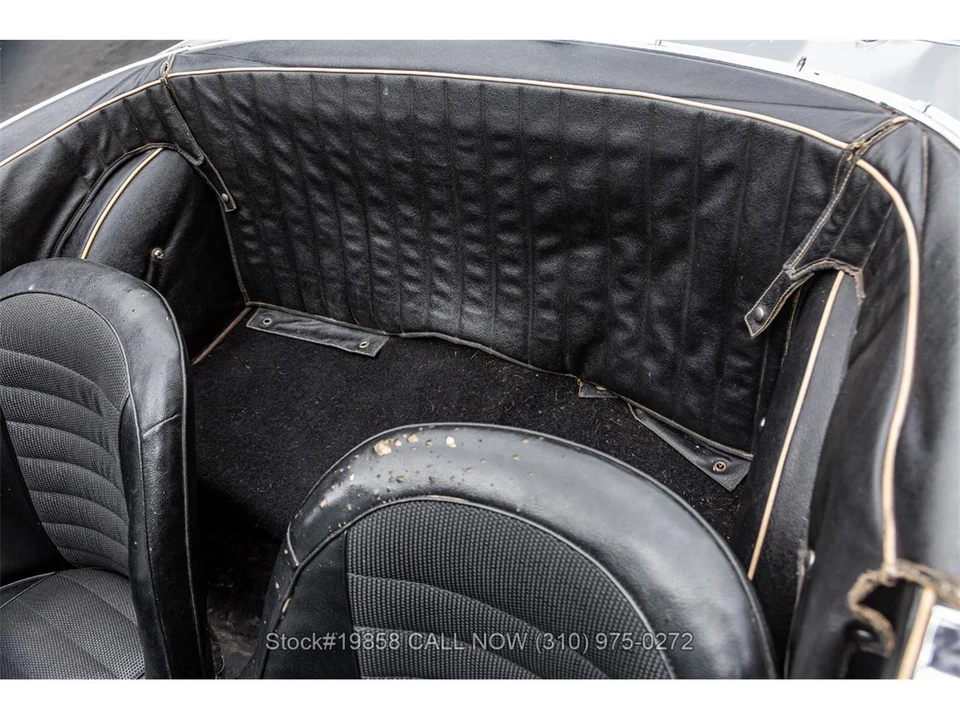1962 Triumph TR4 - Image 16 of 31