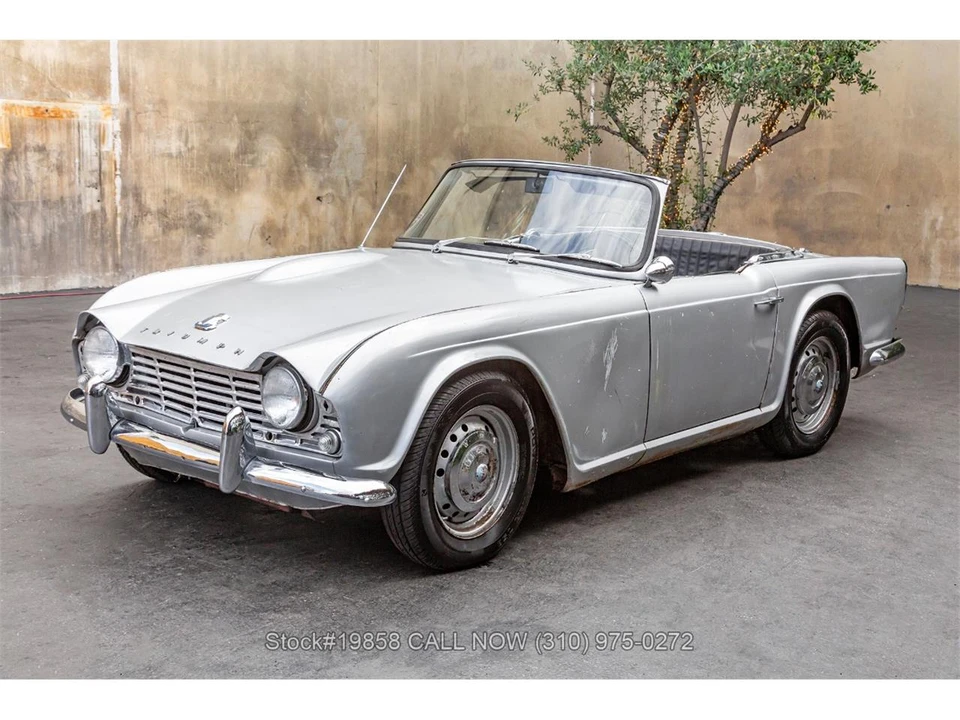 1962 Triumph TR4 - Image 8 of 31