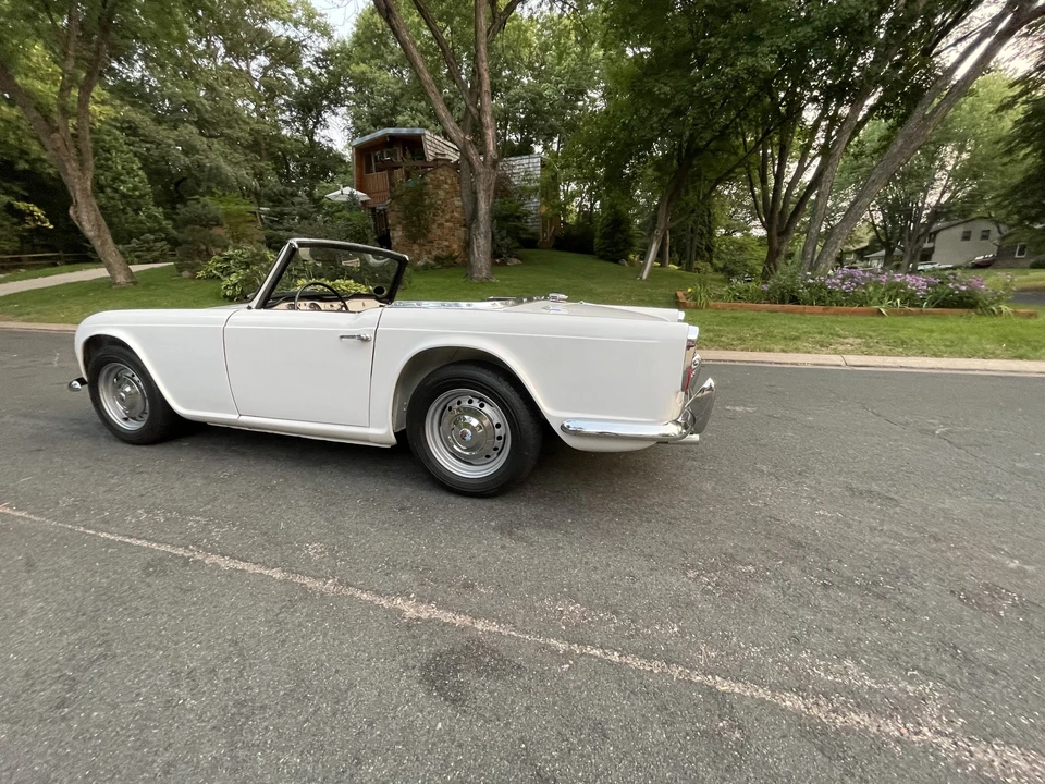 1962 Triumph TR4 - Image 24 of 31