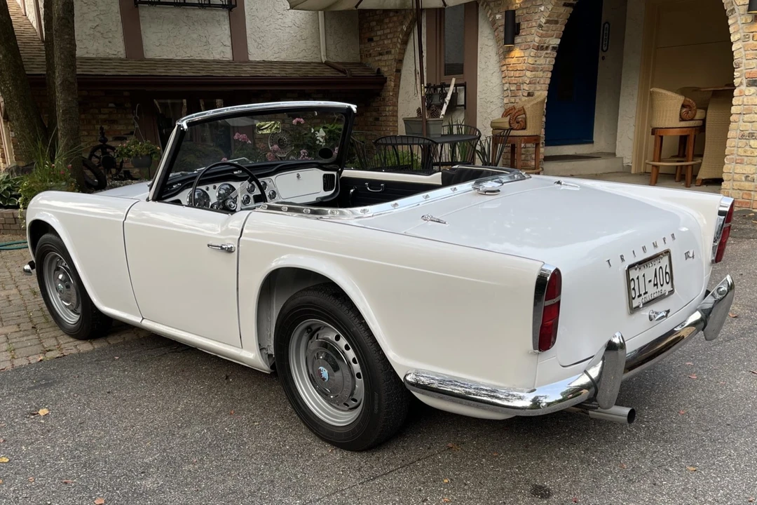 1962 Triumph TR4 - Image 8 of 31