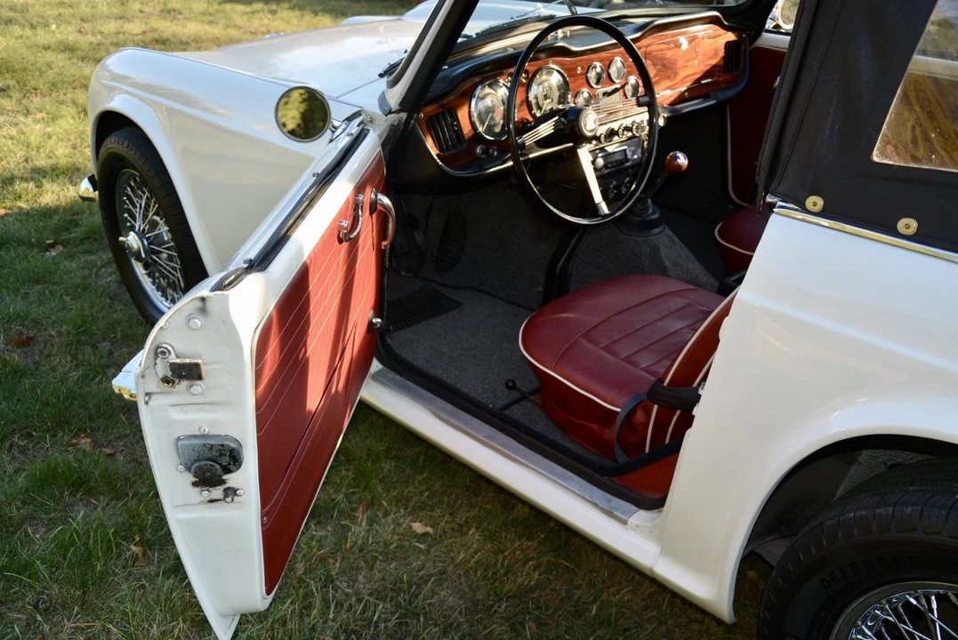 1962 Triumph TR4 - Image 26 of 31