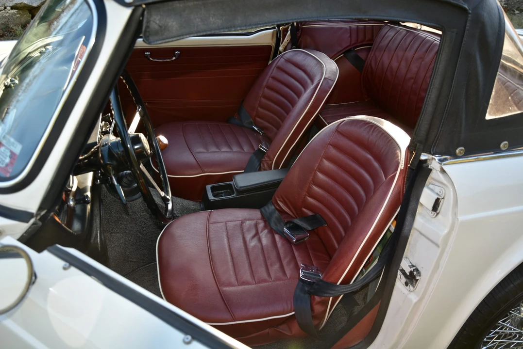1962 Triumph TR4 - Image 18 of 31