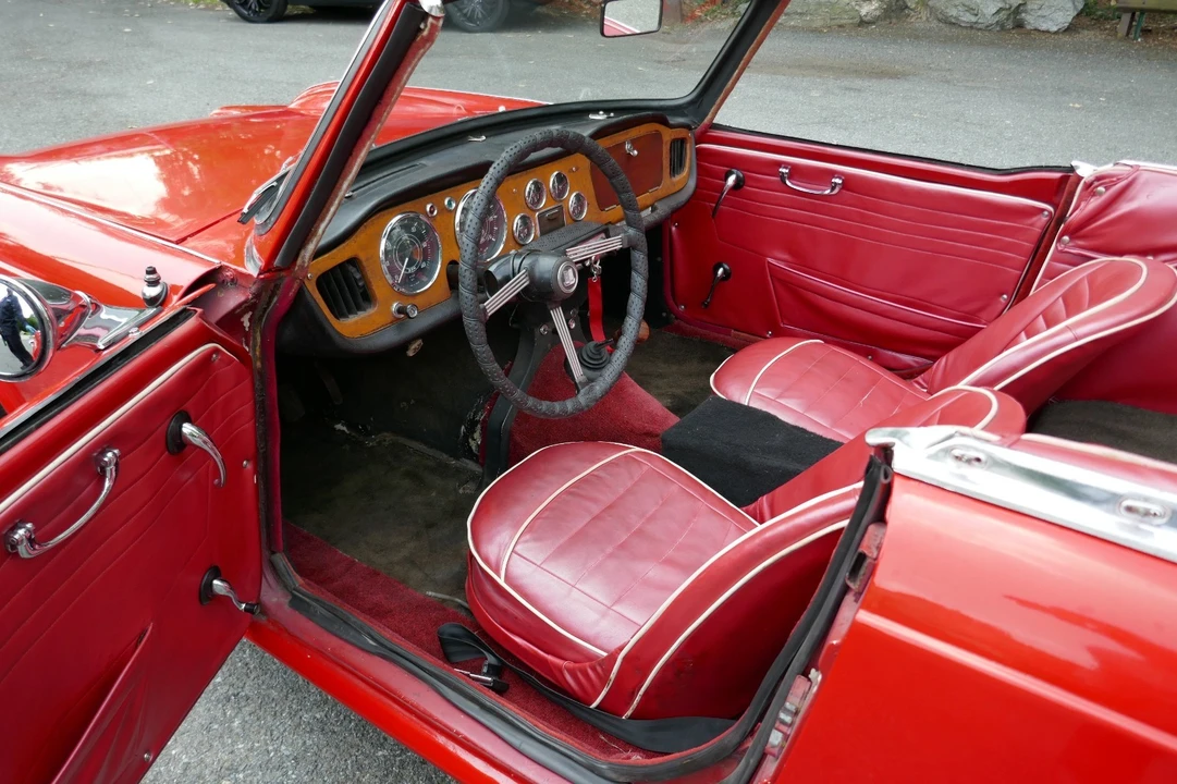 1962 Triumph TR4 - Image 8 of 31