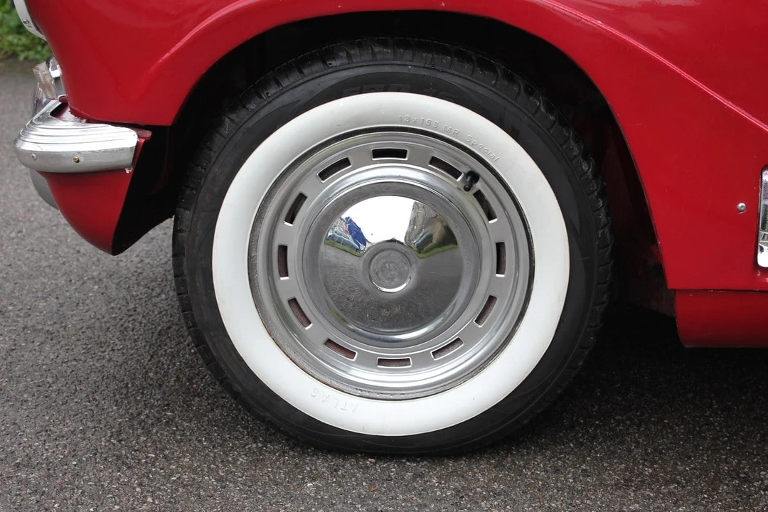1962 Triumph Vitesse - Image 25 of 30