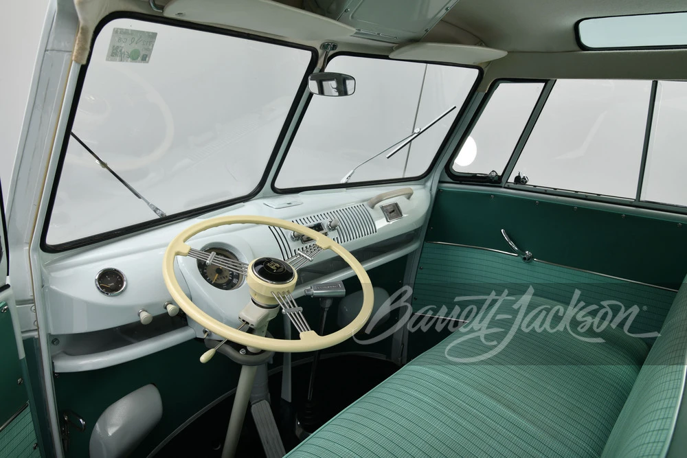 1962 Volkswagen Split-Window Bus - Image 4 of 31