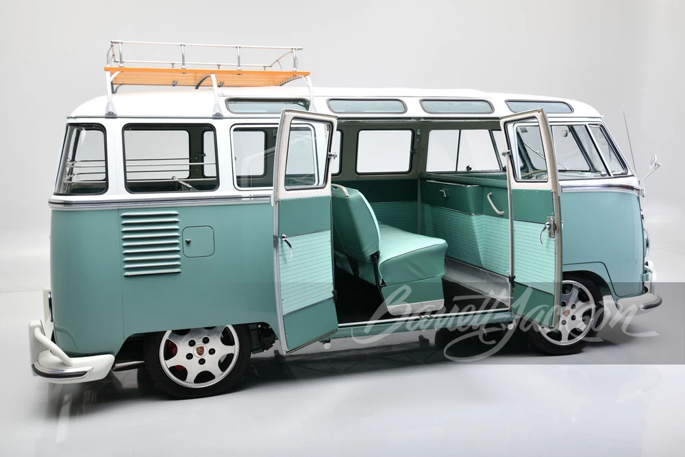 1962 Volkswagen Split-Window Bus - Image 10 of 31