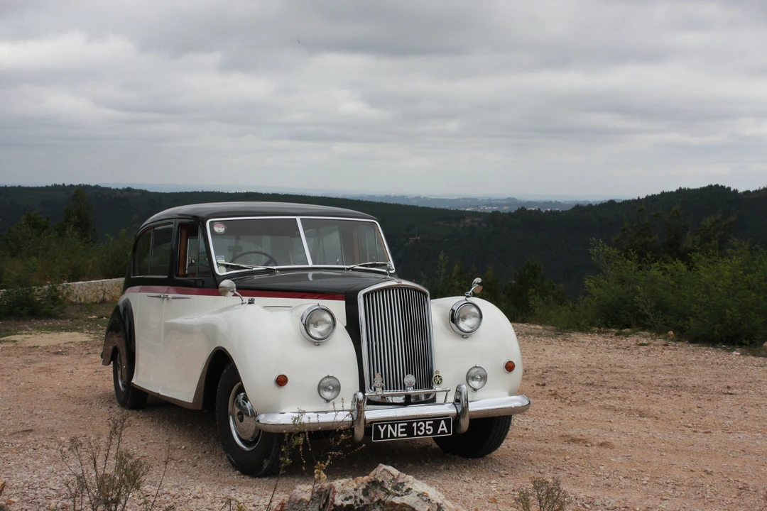1962 Austin Princess - Image 2 of 8