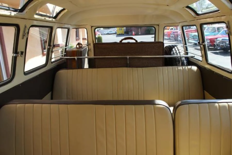 1962 Volkswagen Split-Window Bus - Image 5 of 7