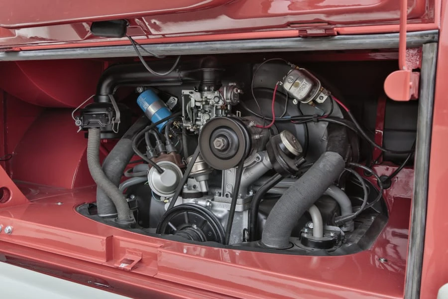1962 Volkswagen Split-Window Bus - Image 7 of 12