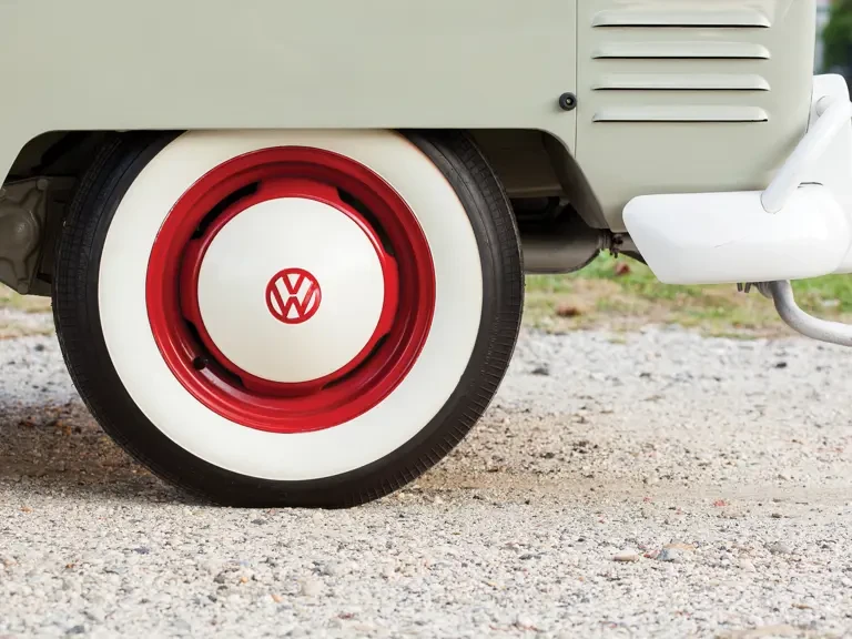 1962 Volkswagen Split-Window Pickup - Image 7 of 24