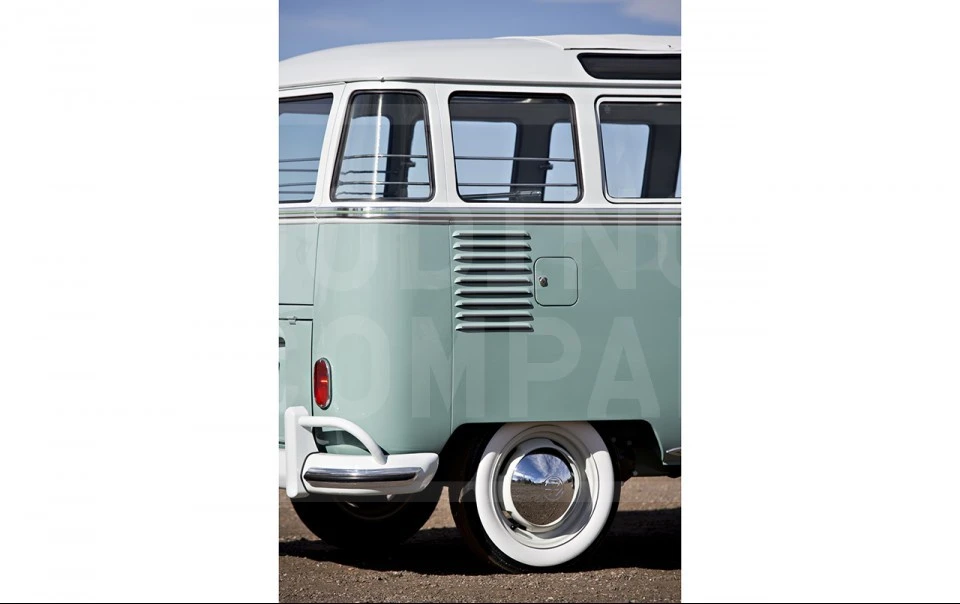 1962 Volkswagen Split-Window Bus - Image 10 of 11