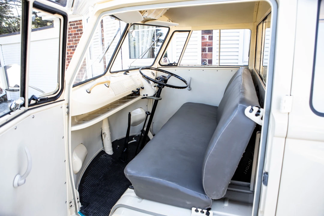 1962 Volkswagen Split-Window Bus - Image 5 of 30