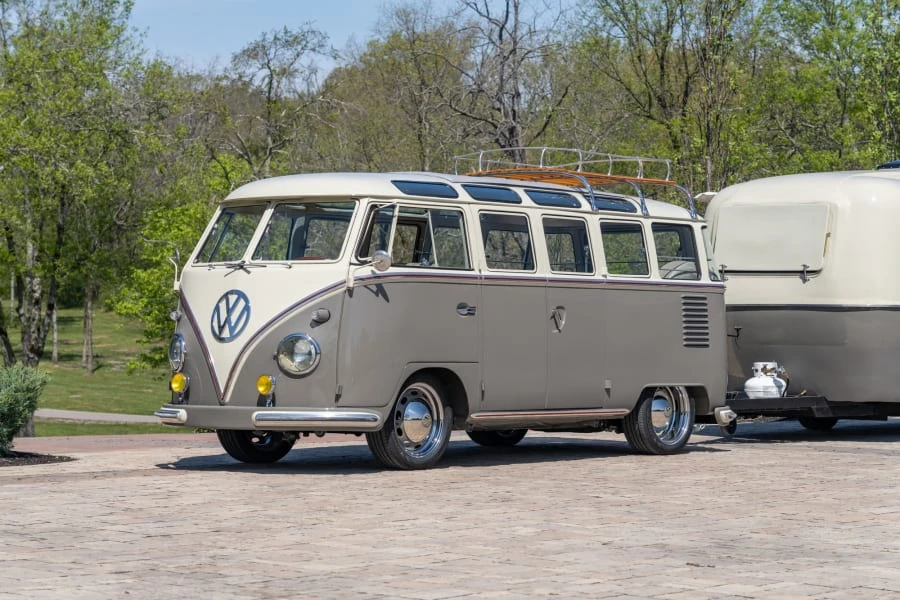 1962 Volkswagen Split-Window Bus - Image 19 of 31