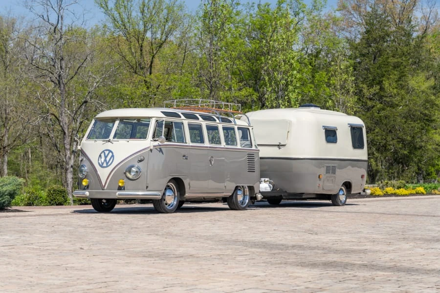 1962 Volkswagen Split-Window Bus - Image 16 of 31
