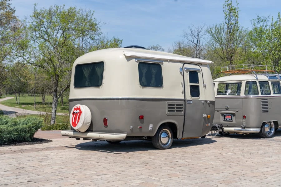 1962 Volkswagen Split-Window Bus - Image 15 of 31