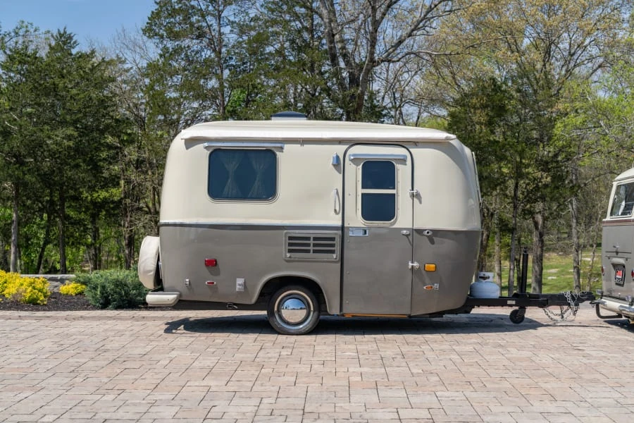 1962 Volkswagen Split-Window Bus - Image 26 of 31