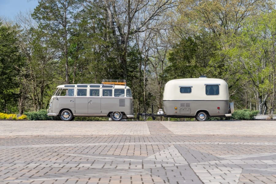 1962 Volkswagen Split-Window Bus - Image 27 of 31