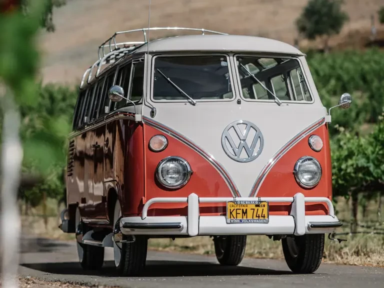 1962 Volkswagen Split-Window Bus - Image 3 of 31