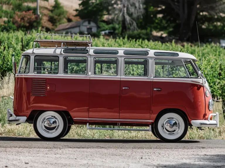 1962 Volkswagen Split-Window Bus - Image 6 of 31