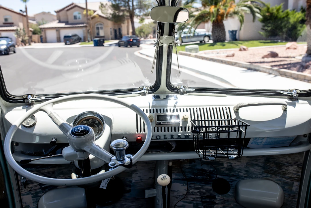 1962 Volkswagen Split-Window Pickup - Image 28 of 31