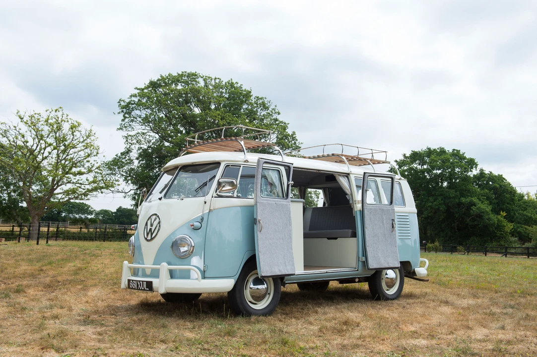 1962 Volkswagen Split-Window Camper - Image 14 of 31