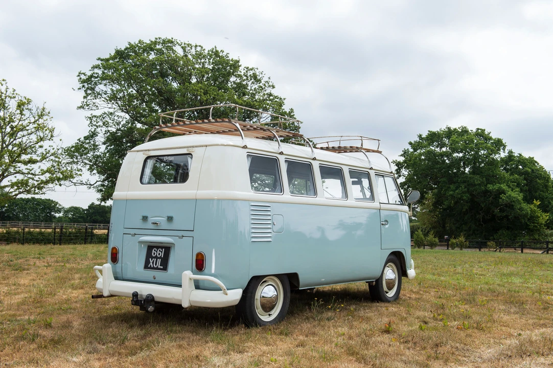 1962 Volkswagen Split-Window Camper - Image 13 of 31