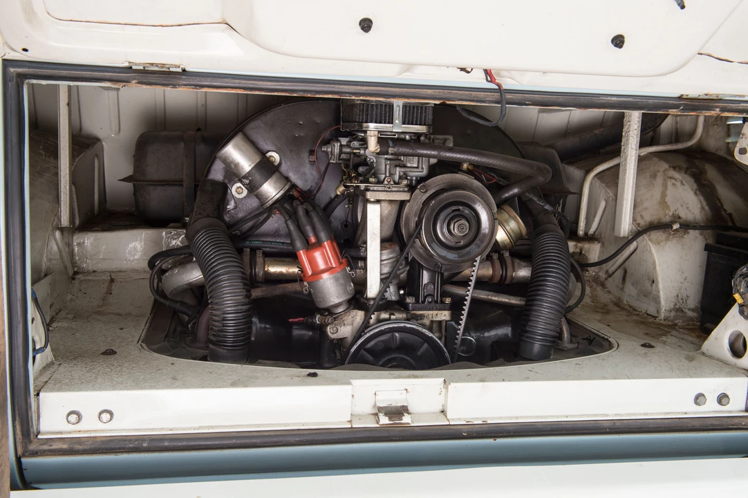 1962 Volkswagen Split-Window Camper - Image 12 of 31