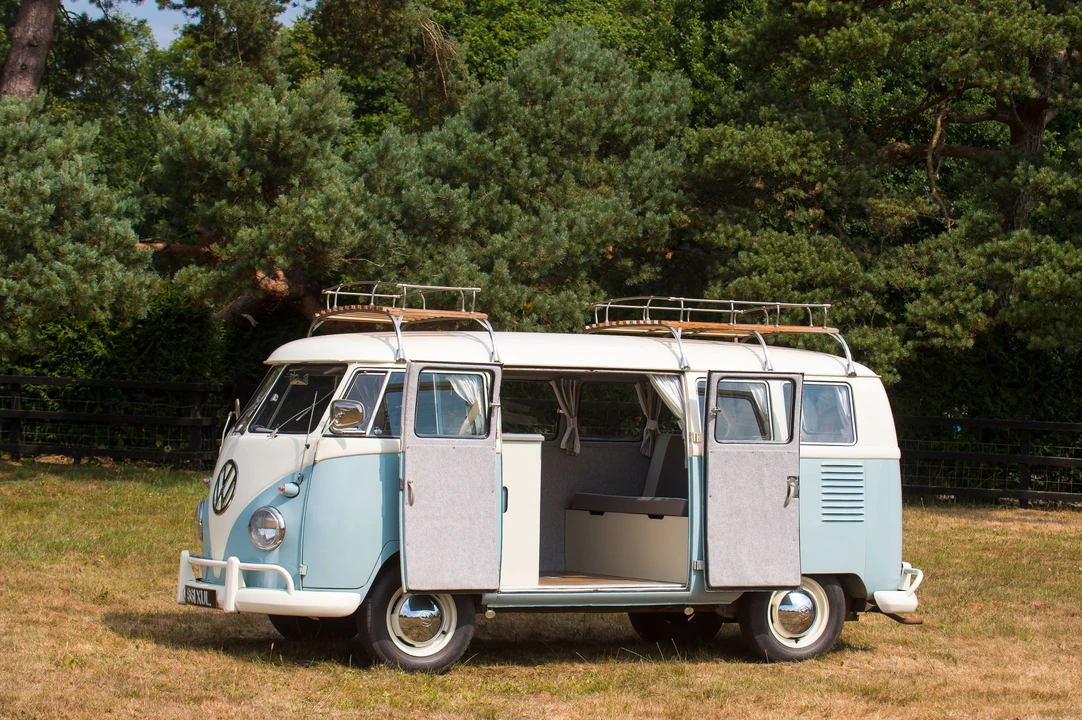 1962 Volkswagen Split-Window Camper - Image 31 of 31