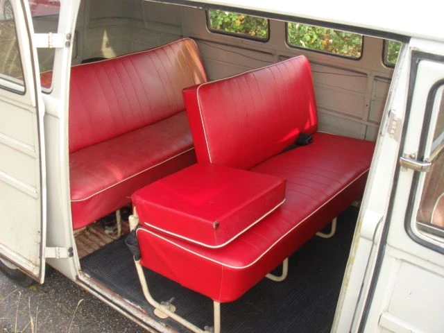 1962 Volkswagen Split-Window Bus - Image 2 of 3