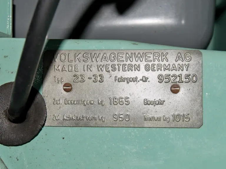 1962 Volkswagen Split-Window Camper - Image 22 of 22