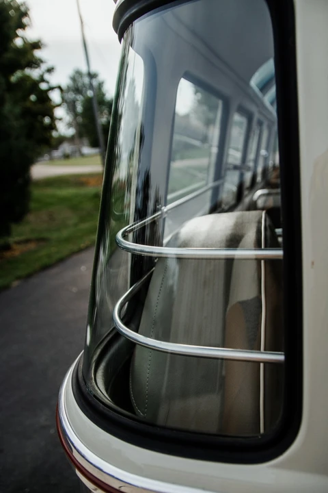1962 Volkswagen Split-Window Bus - Image 19 of 31