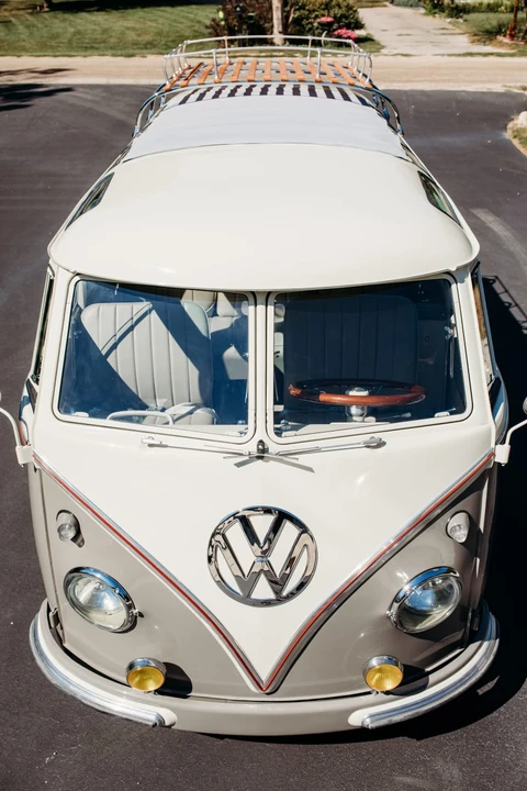 1962 Volkswagen Split-Window Bus - Image 4 of 31
