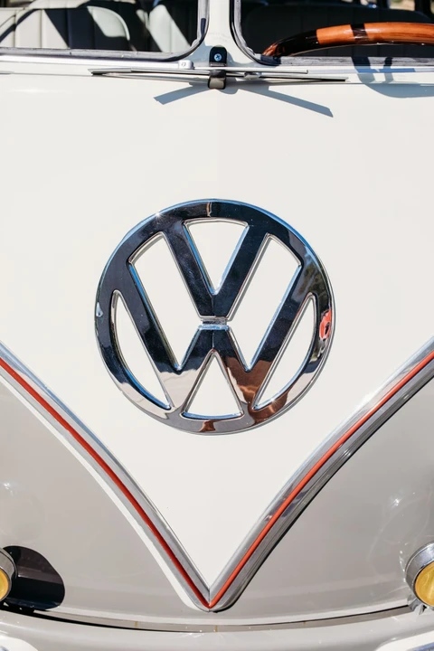 1962 Volkswagen Split-Window Bus - Image 22 of 31