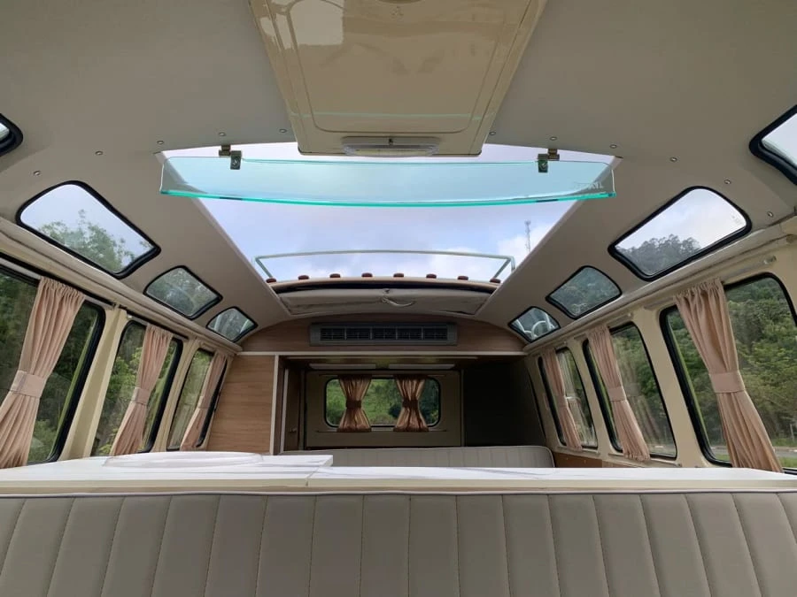 1962 Volkswagen Split-Window Bus - Image 11 of 31