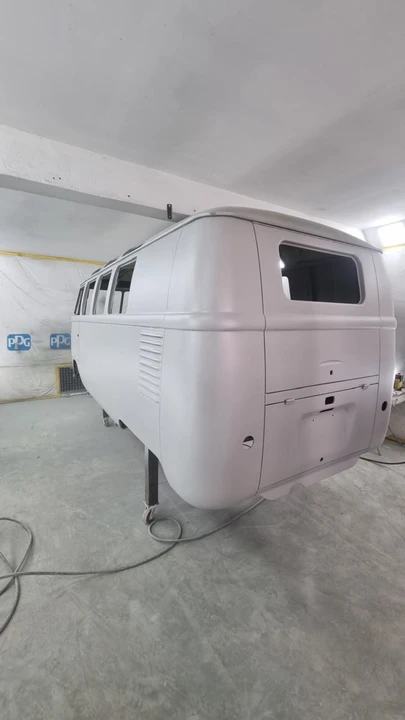 1962 Volkswagen Split-Window Bus - Image 21 of 31