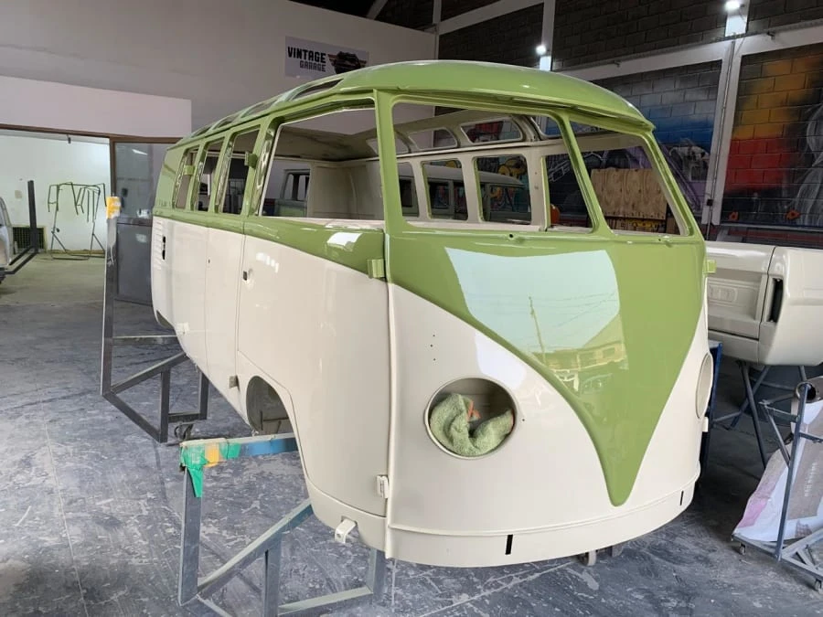 1962 Volkswagen Split-Window Bus - Image 27 of 31