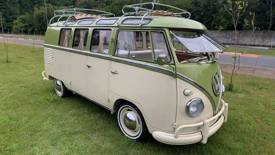 1962 Volkswagen Split-Window Bus - Image 4 of 31