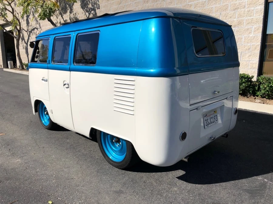 1962 Volkswagen Split-Window Bus - Image 8 of 9