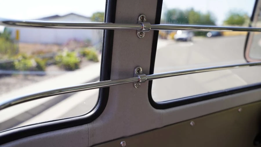 1962 Volkswagen Split-Window Bus - Image 24 of 31