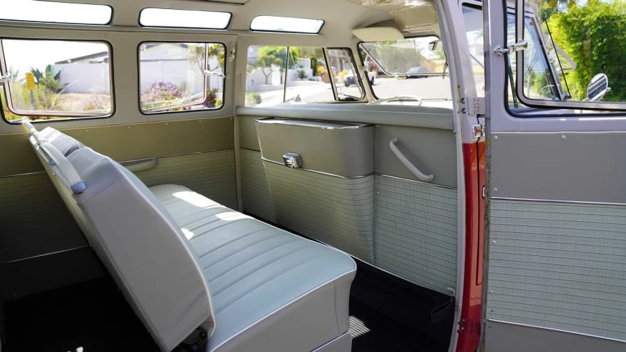 1962 Volkswagen Split-Window Bus - Image 27 of 31