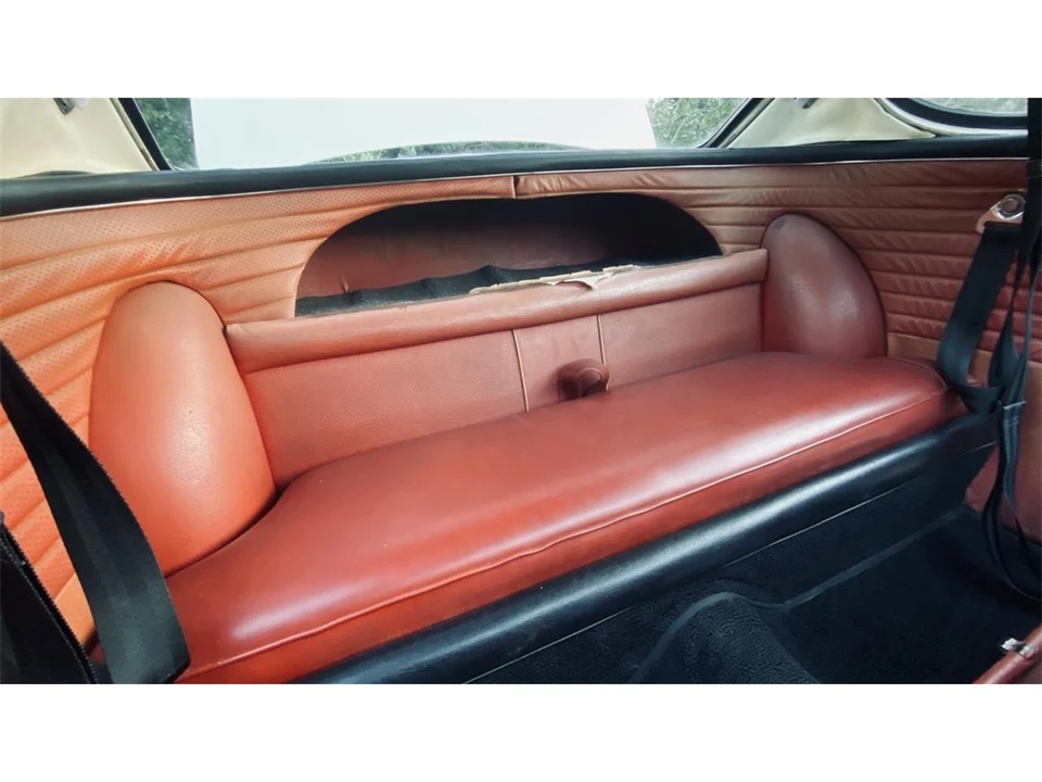 1962 Volvo P1800 - Image 18 of 31