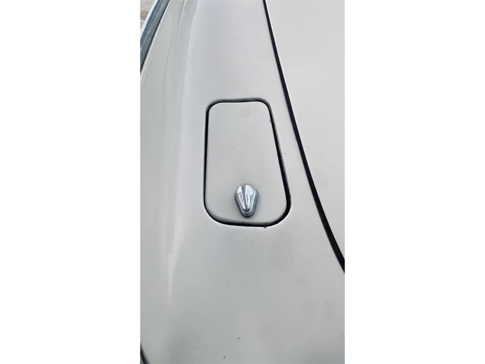 1962 Volvo P1800 - Image 11 of 31