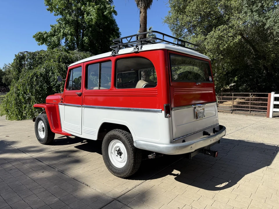 1962 Willys Jeep Wagon - Image 6 of 31
