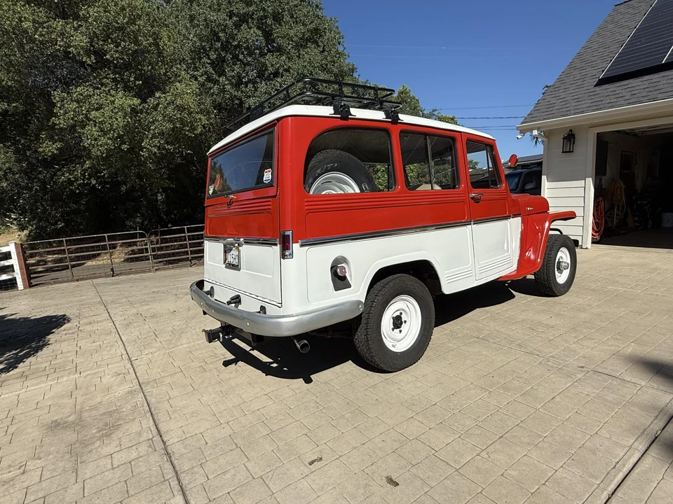 1962 Willys Jeep Wagon - Image 10 of 31
