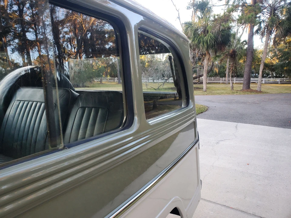 1962 Jeep Willys Pickup - Image 25 of 31