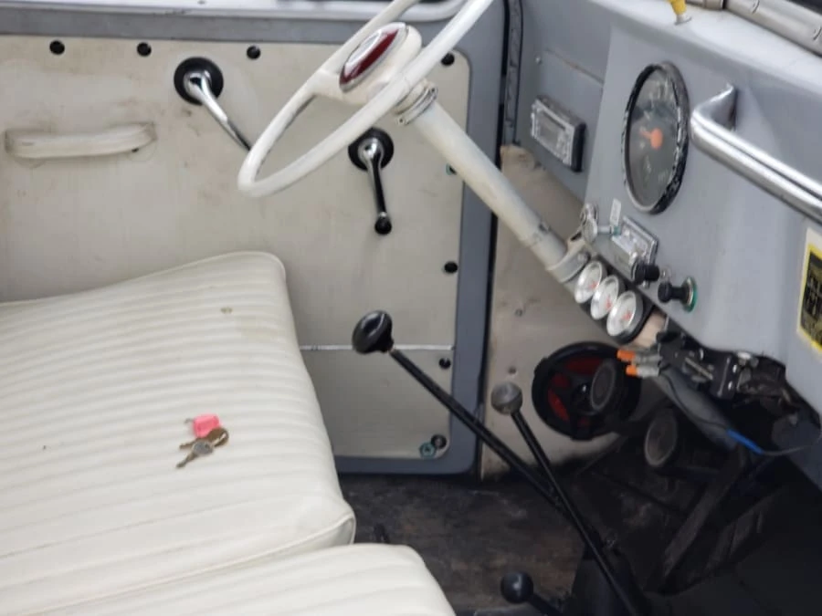1962 Willys Jeep Wagon - Image 3 of 10