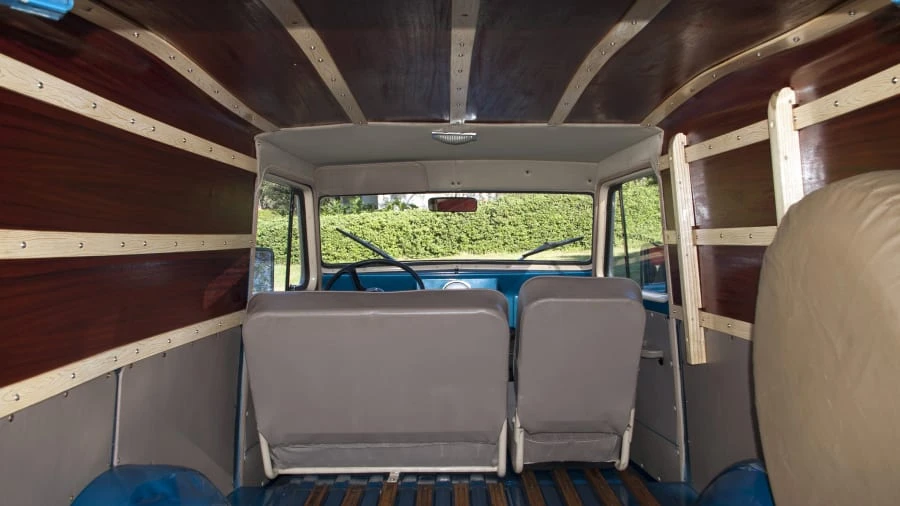 1962 Willys Jeep Wagon - Image 2 of 4