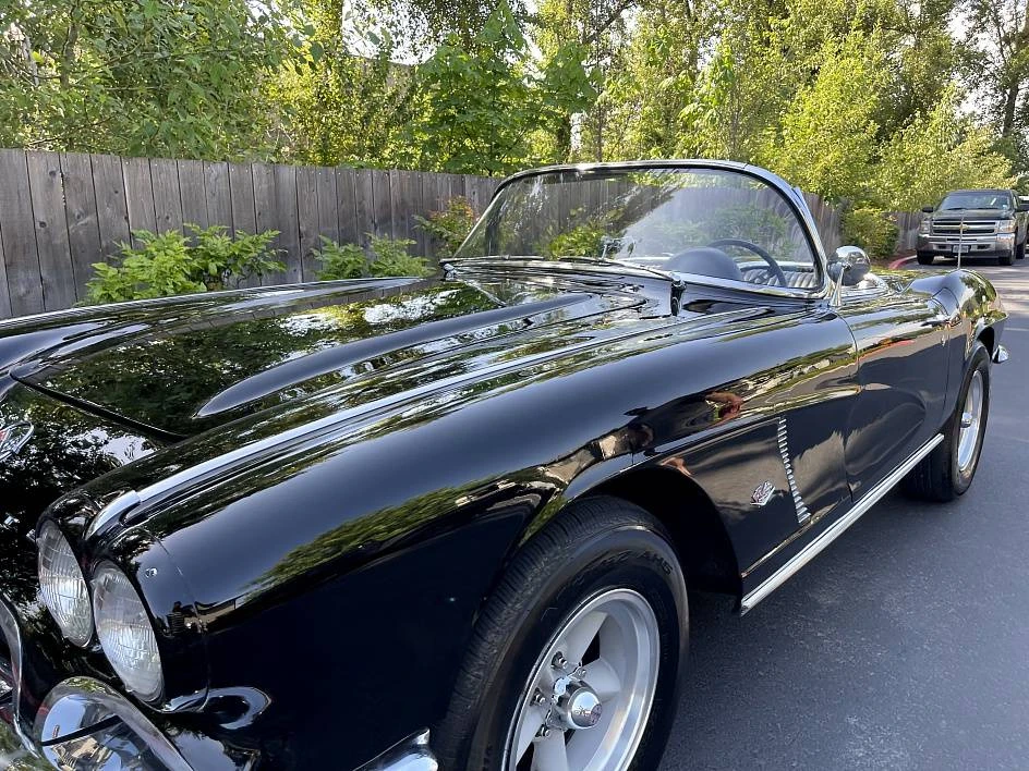 1962 Chevrolet Corvette C1 - Image 13 of 24