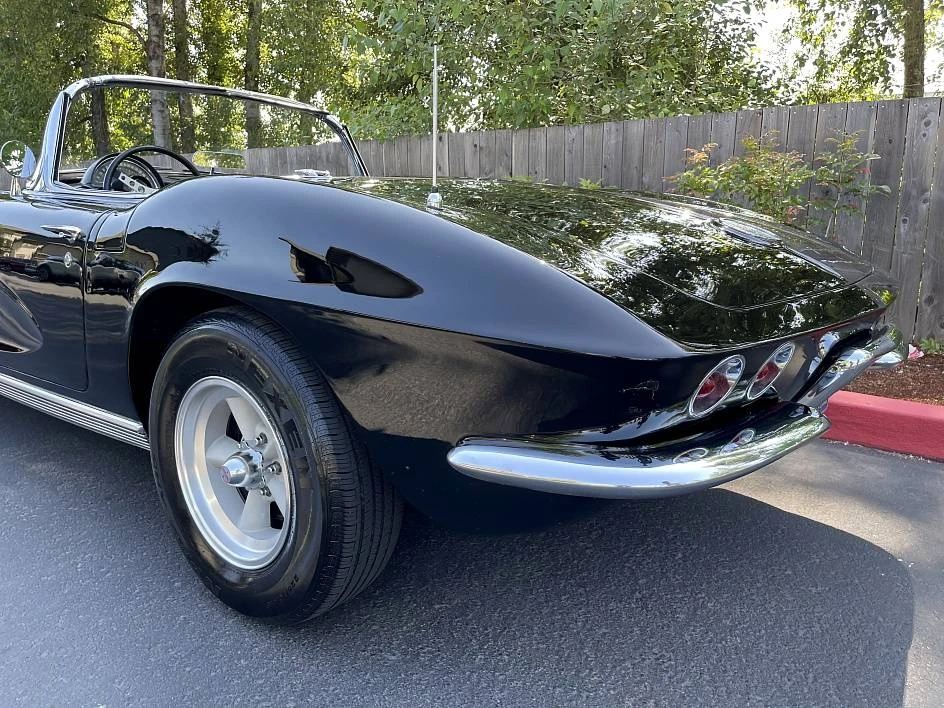 1962 Chevrolet Corvette C1 - Image 12 of 24
