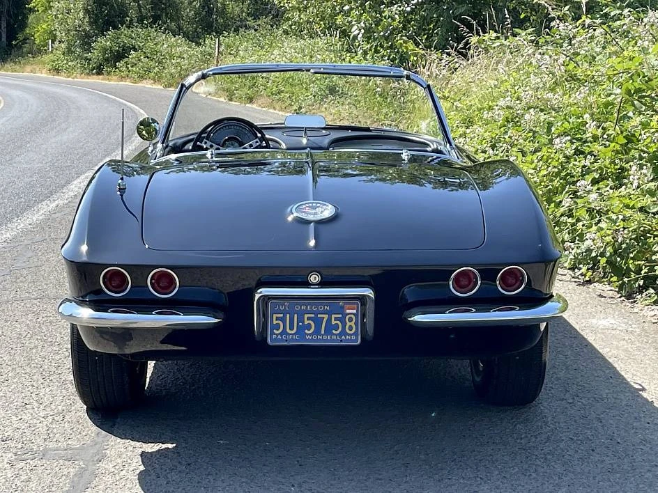 1962 Chevrolet Corvette C1 - Image 2 of 24